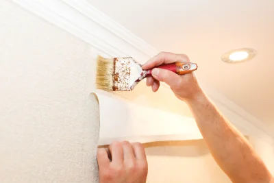 Pose de papier peint au Houlme — revêtements muraux et toiles de verre
